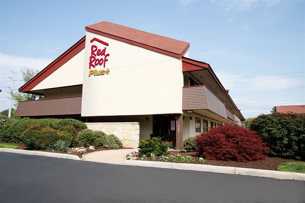 Red Roof Inn Plus+ Стейтсвилл Экстерьер фото
